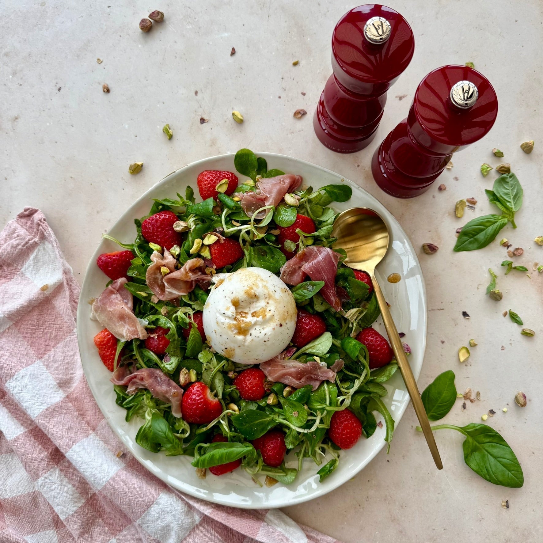 Strawberry Burrata Salad