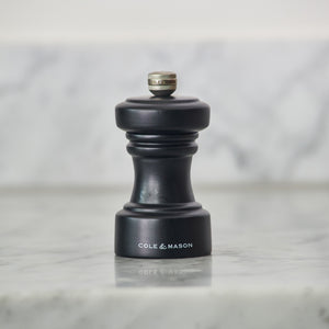 #blackmatte